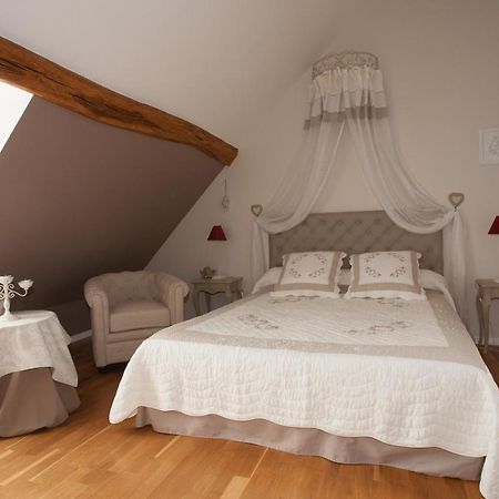 Bed and Breakfast Les Jarrieres Dame-Marie-les-Bois Exteriér fotografie