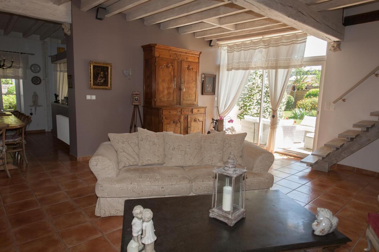 Bed and Breakfast Les Jarrieres Dame-Marie-les-Bois Exteriér fotografie